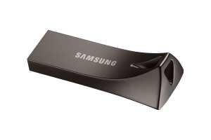 Samsung's high-speed 256GB flash drive hits its lowest deal price